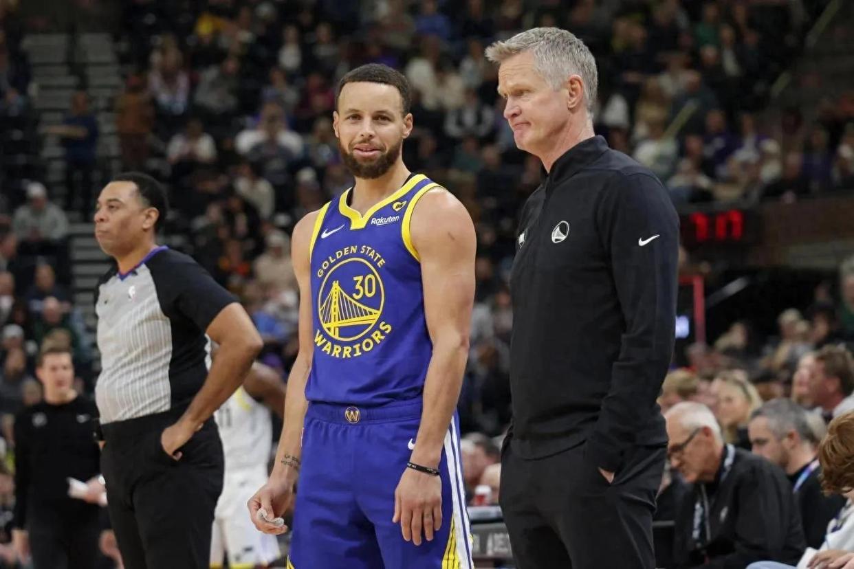 NBA球员表示愿意留队，希望继续为球队效力的简单介绍